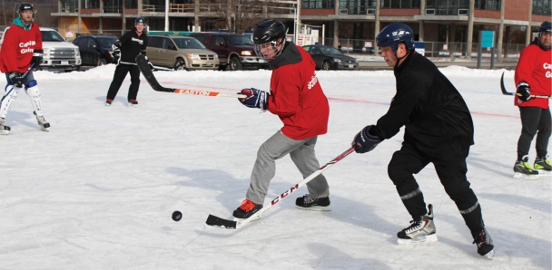 Players at CFB Trenton Pond Hockey